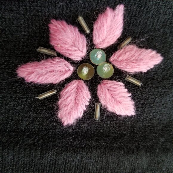 Sag Harbor Womens Sweater S Vintage Knit Black Embroidered Flowers Twofer Sequin - Picture 9 of 15